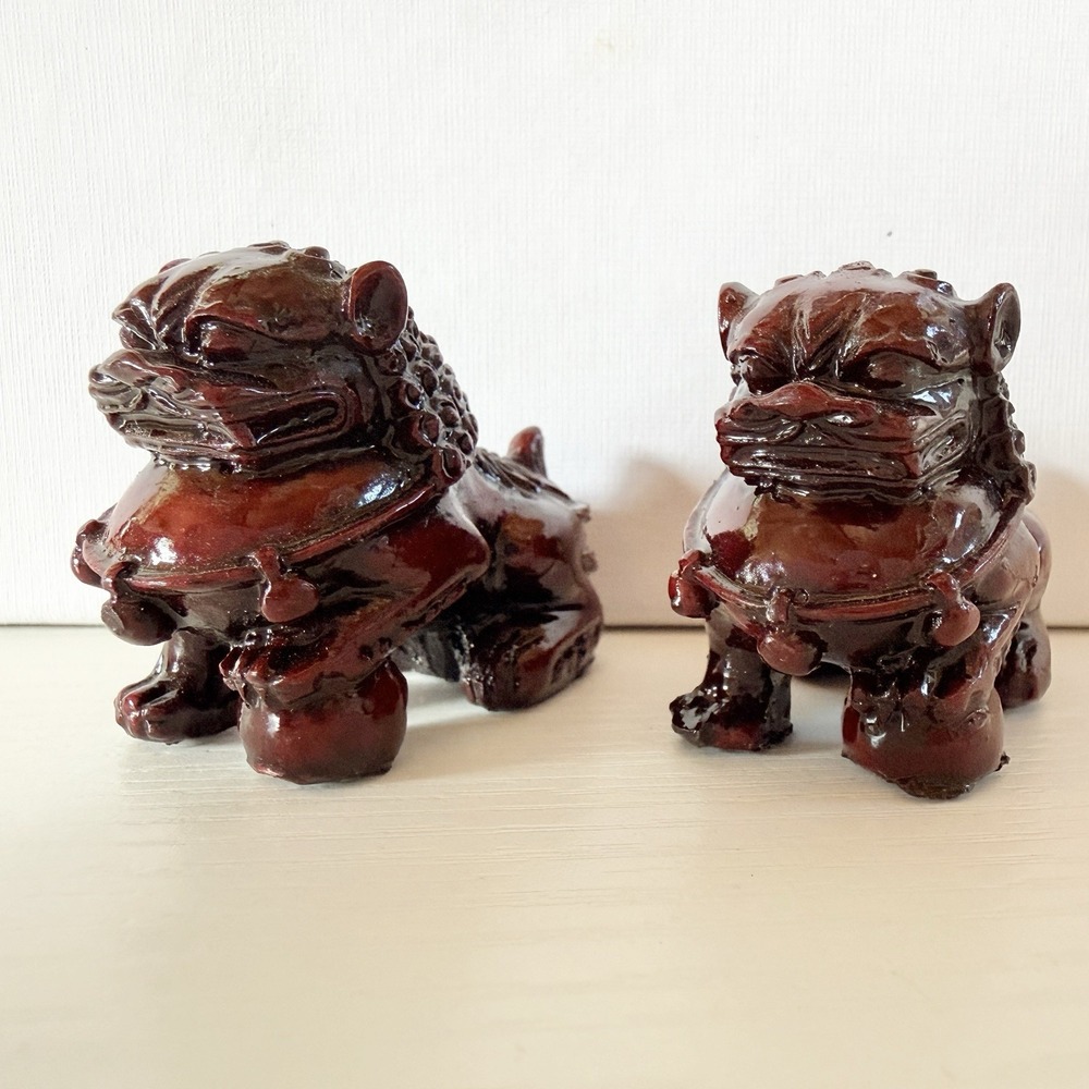 Vintage Chinese Foo Fu Dog Guardian Lion Statues Figurines Red Resin Art Decor